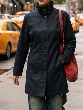 Eddie Bauer Black Trench Coat Rain Jacket Stand Collar L Preppy Quiet Luxury